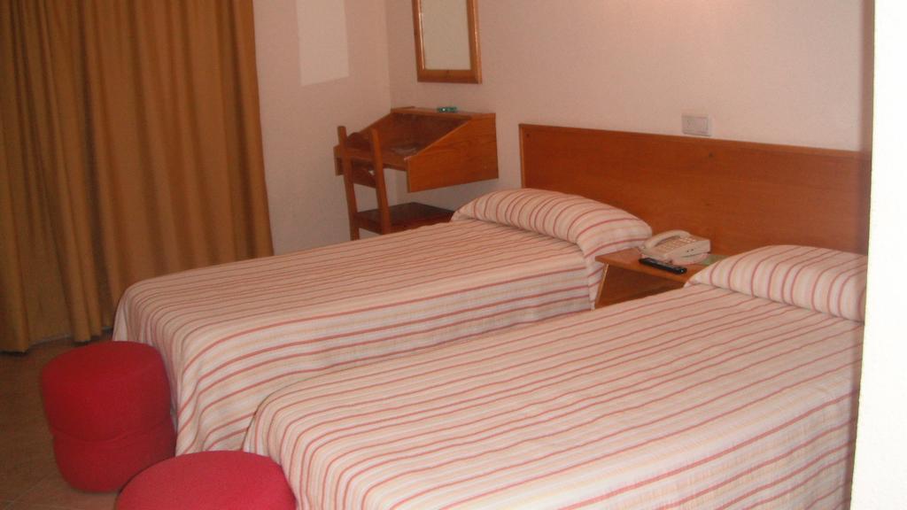 Hotel Bellavista La Puebla De Castro Rum bild